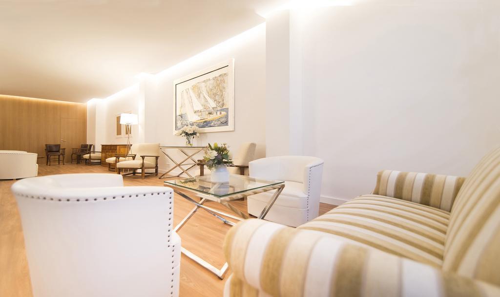Apartamentos Miramar Port de Pollença Extérieur photo