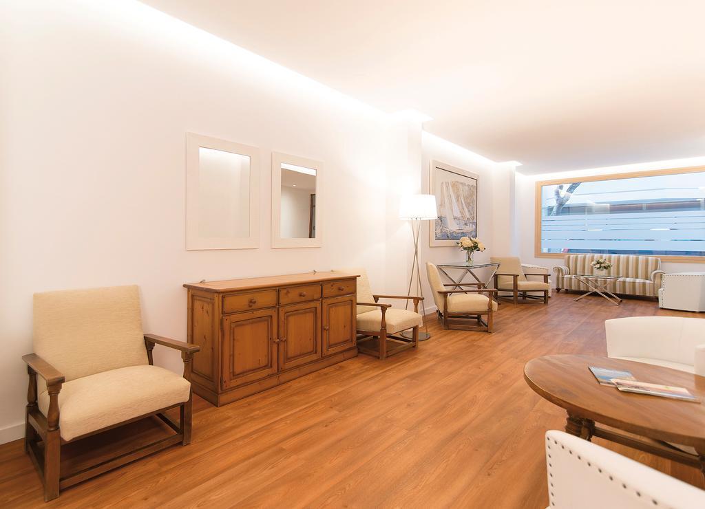 Apartamentos Miramar Port de Pollença Extérieur photo